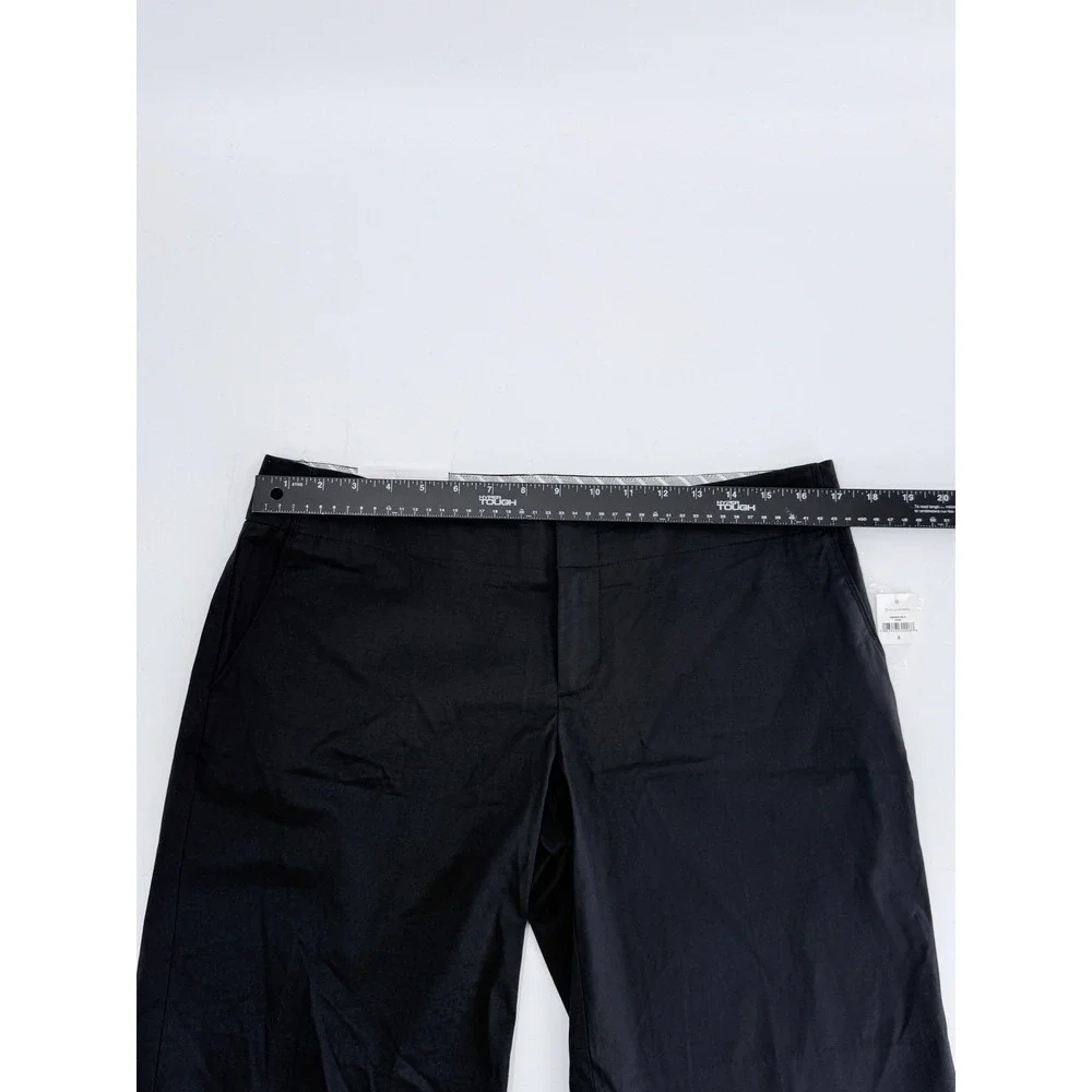 NWT Gap Womens Black Stretch Bermuda Shorts Sz 8 preppy minimalist modest basic
